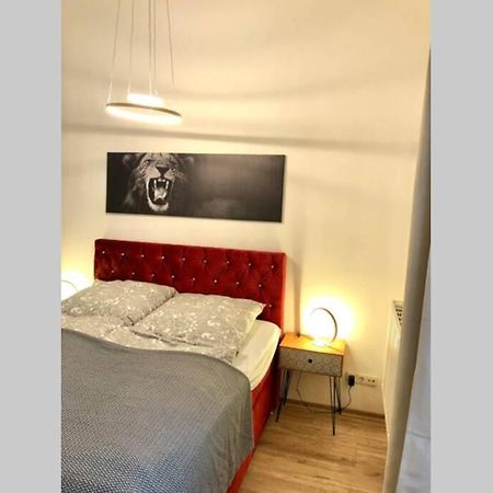 Apartment Zum Goldenen Lowen Inkl. Parkplatz & Wlan Erfurt Exterior foto