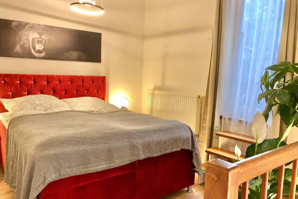 Apartment Zum Goldenen Lowen Inkl. Parkplatz & Wlan Erfurt Exterior foto