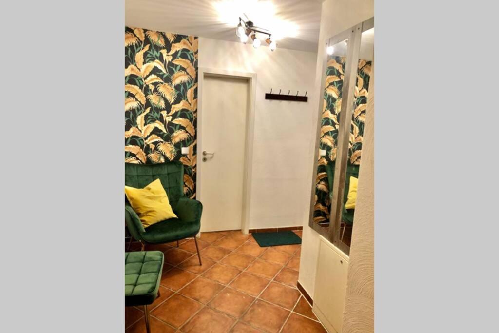 Apartment Zum Goldenen Lowen Inkl. Parkplatz & Wlan Erfurt Exterior foto